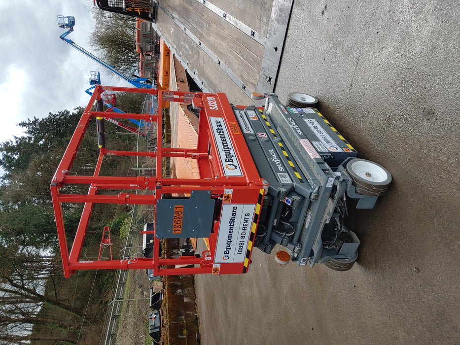 2020 Skyjack SJIII-3219 Solid NM Tires, Half height spring hinged entry gate, Dual Beacons, 800W Inverter