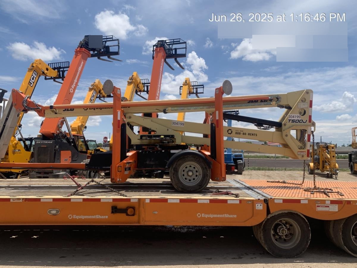 2023 JLG T500J