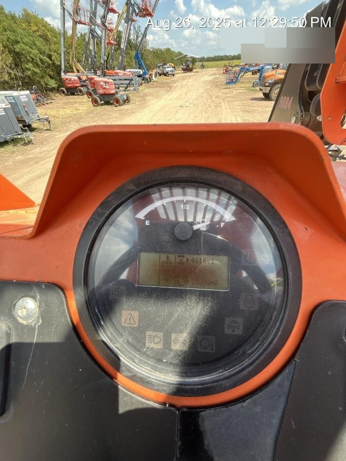2018 Skytrak 8042 JLG Skytrak 8042, Solid Tires (shipping-Boss), Open ROPS, Beacon and Work Light Package