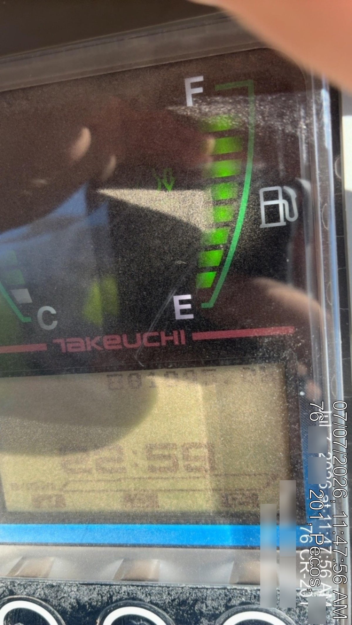 2022 TAKEUCHI TB235-2R