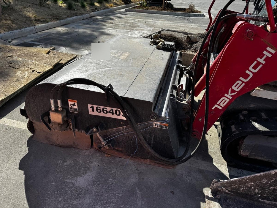 2021 PALADIN Sweepster SB72