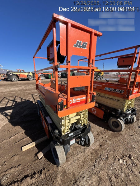 2022 JLG ES2632