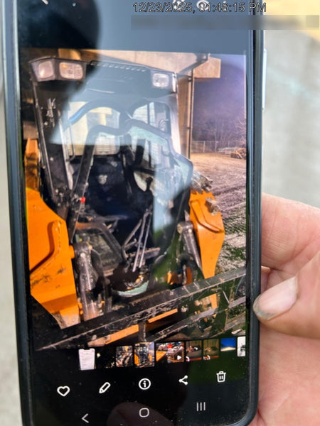 2021 CASE TR270B