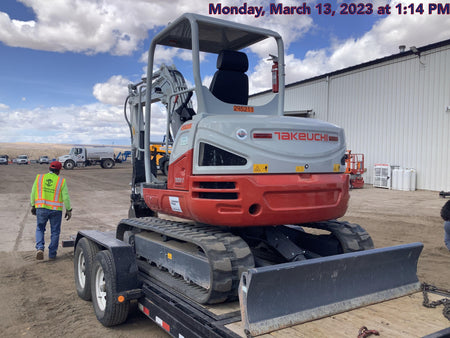 2023 TAKEUCHI TB250-2R