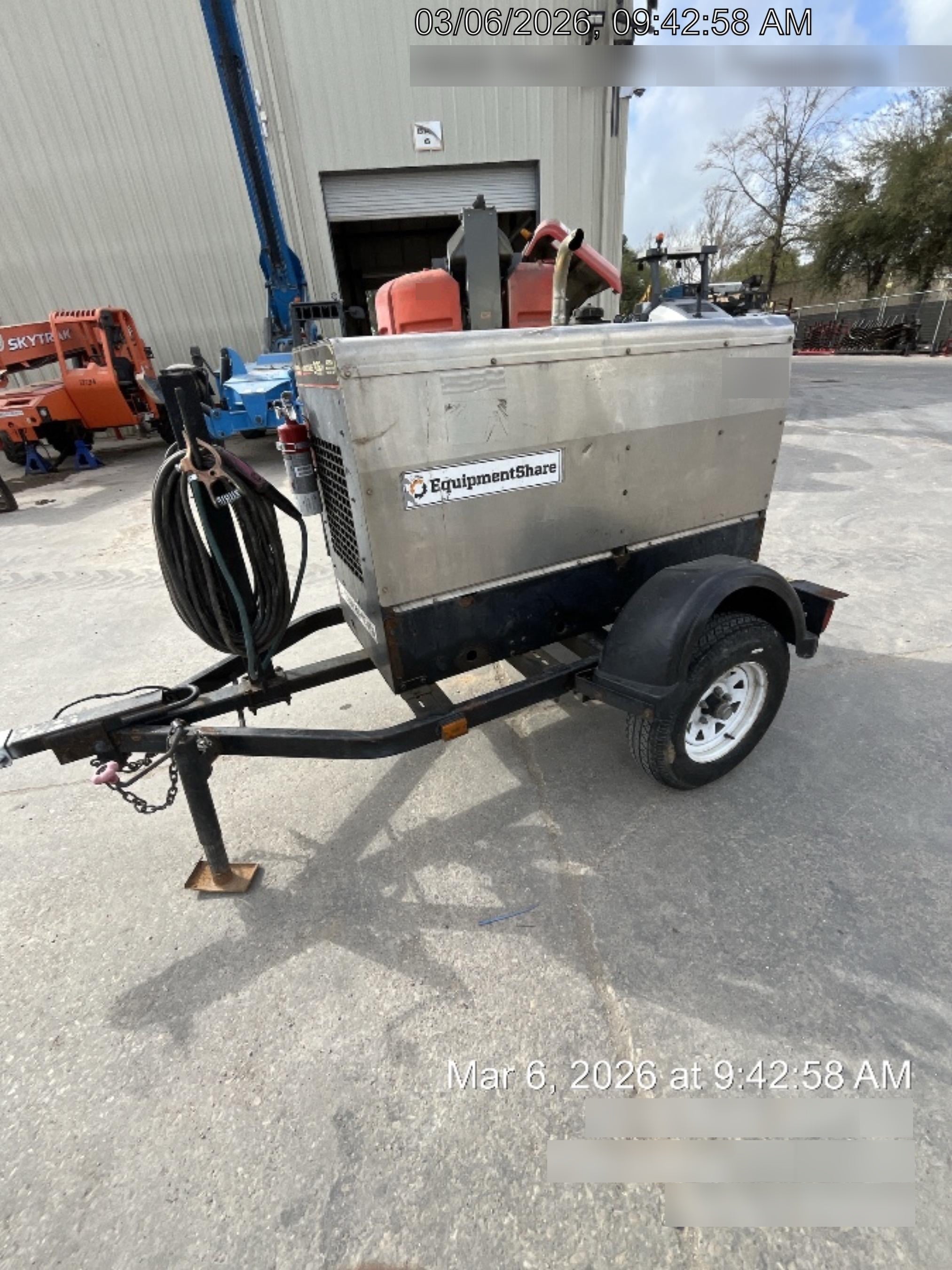 2019 Lincoln Electric Vantage 322 Ready-Pak 3, Two Wheel Trailer, Fender and Light Kit, Cable Rack
