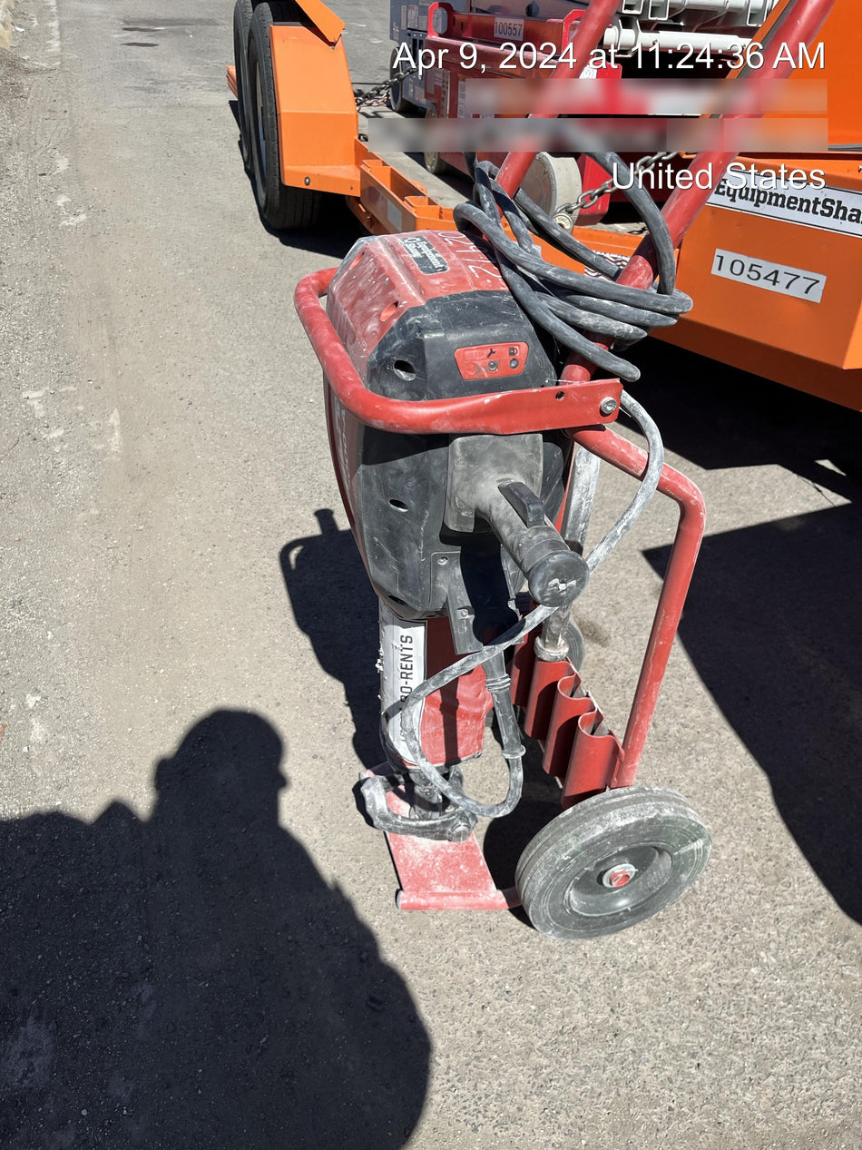 2020 HILTI TE 3000-AVR