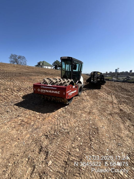 2025 DYNAPAC CA1400D