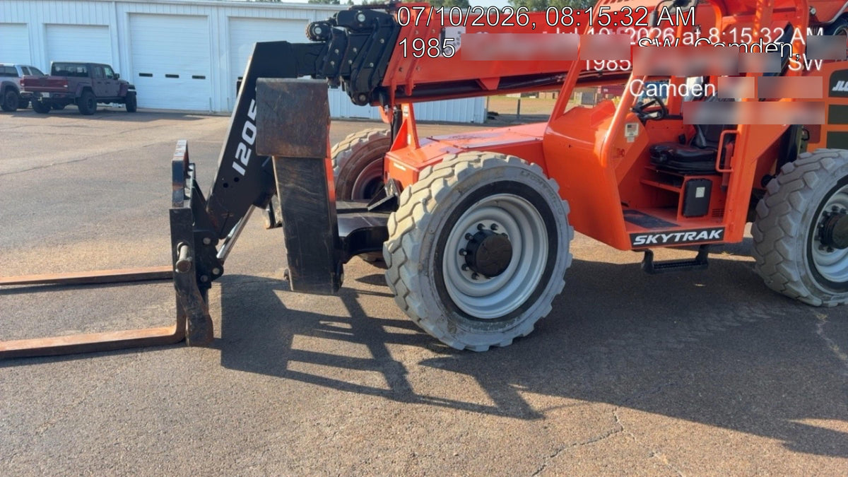 2023 SKYTRAK 12054