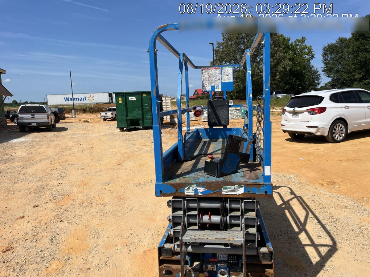2019 Genie GS-1930 Fixed Rails with Chain Entry