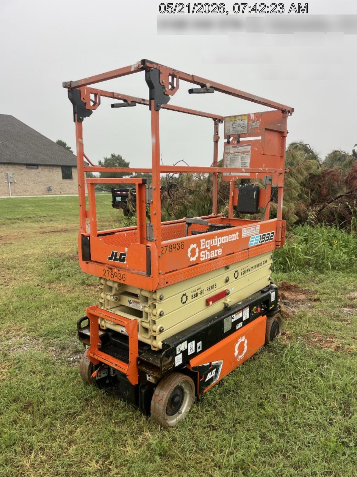 2022 JLG ES1932