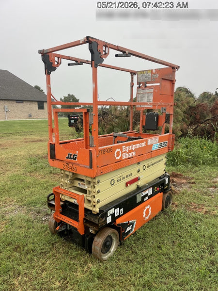 2022 JLG ES1932