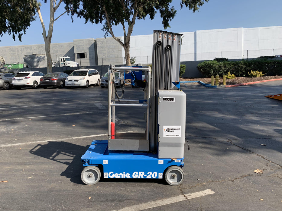 2020 GENIE GR-20
