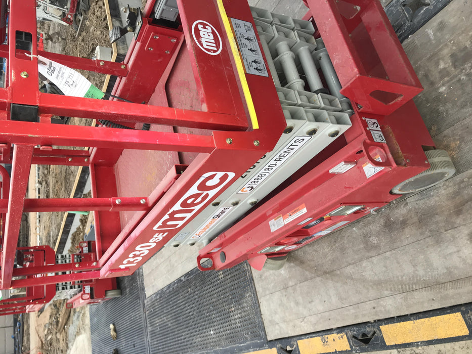 2019 MEC 1330SE MEC 1330SE w/ES Track Hardware, Full Extended 2 Year Warranty