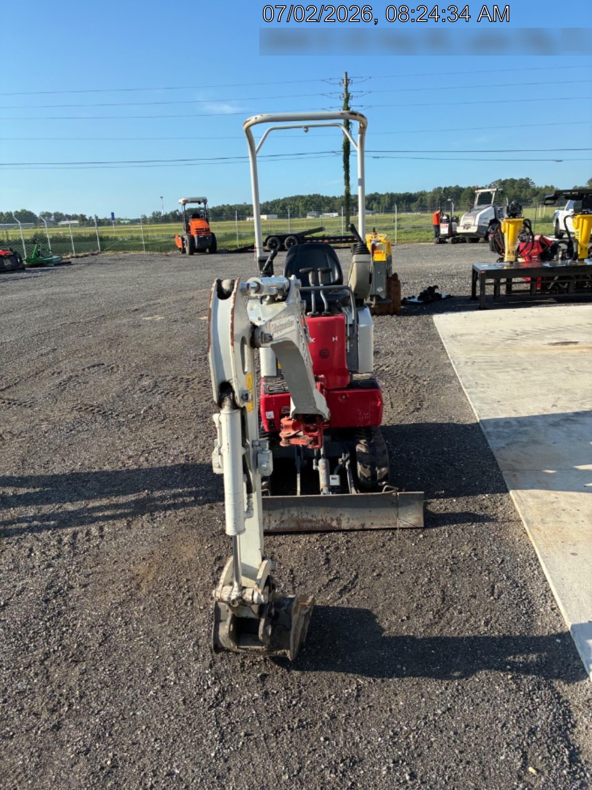 2022 TAKEUCHI TB210R