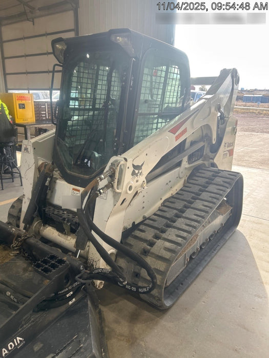 2022 Bobcat T770 92hp Doosan Diesel, Cab/Heat/Air, Rubber Tracks, Manual QC