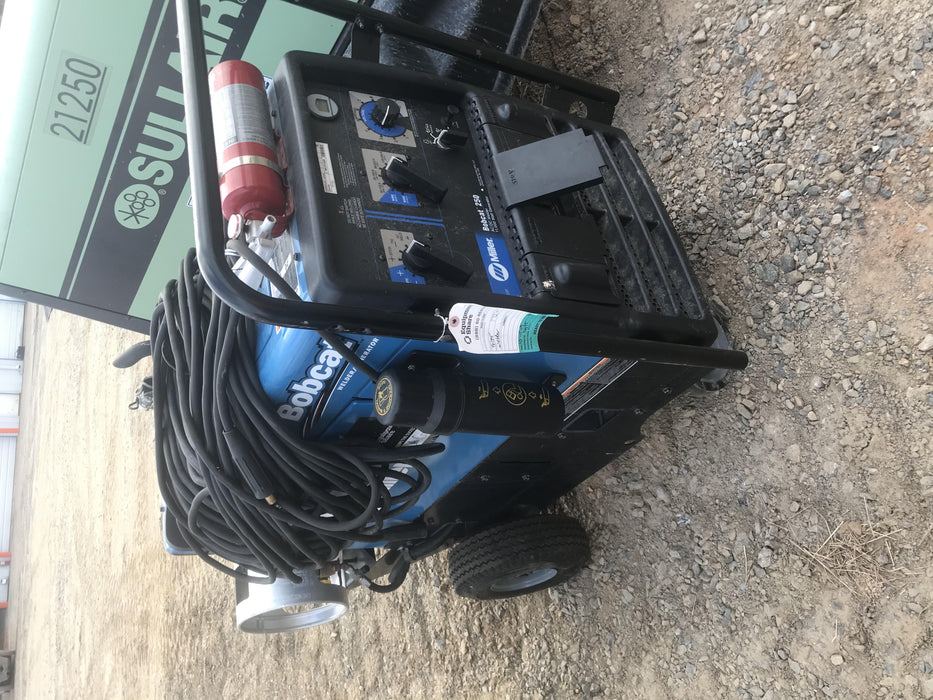 2019 Miller Electric BOBCAT 250 Standard w/Running Gear, Bracket, Hose