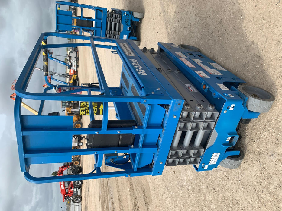 2019 Genie GS-1930 Fixed rails with chain Entry