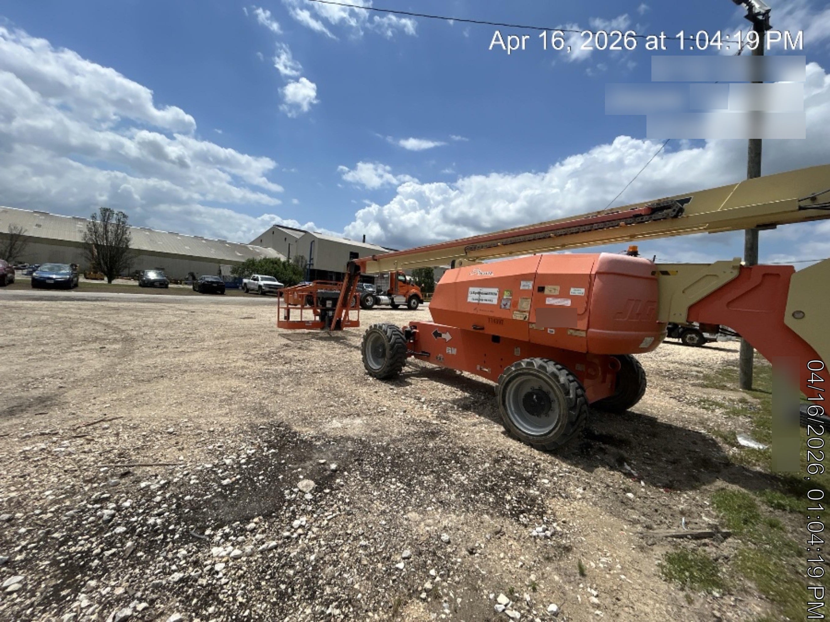 2021 JLG 800AJ