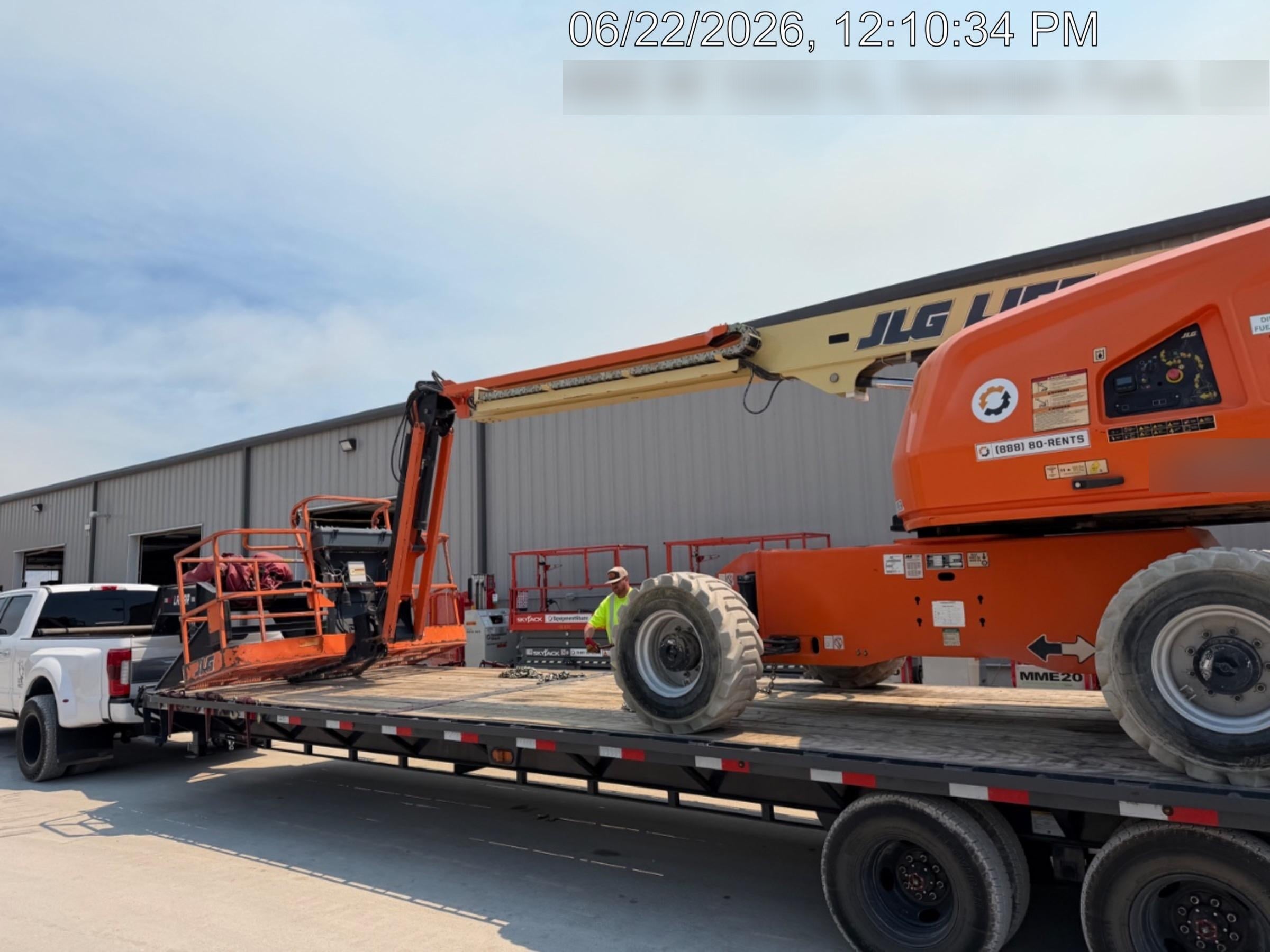 2019 JLG 460SJ