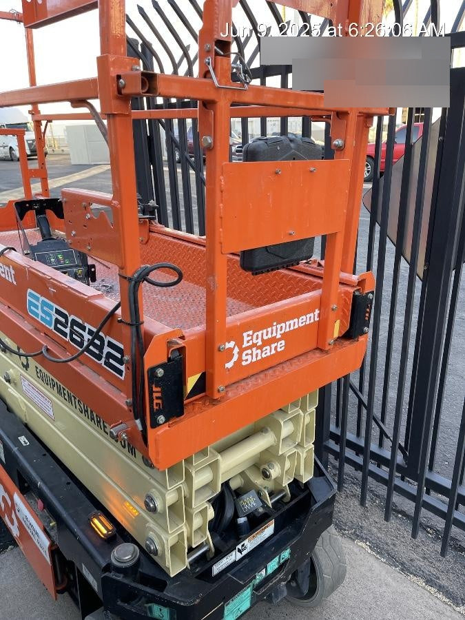 2022 JLG ES2632