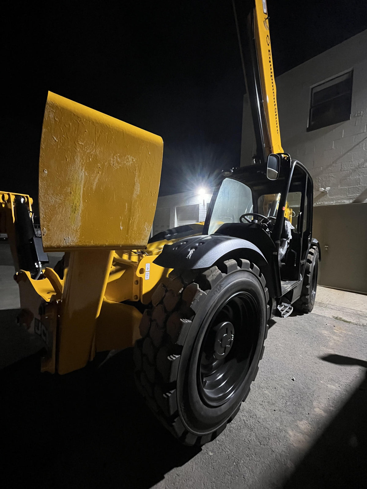 2025 JCB 510-56