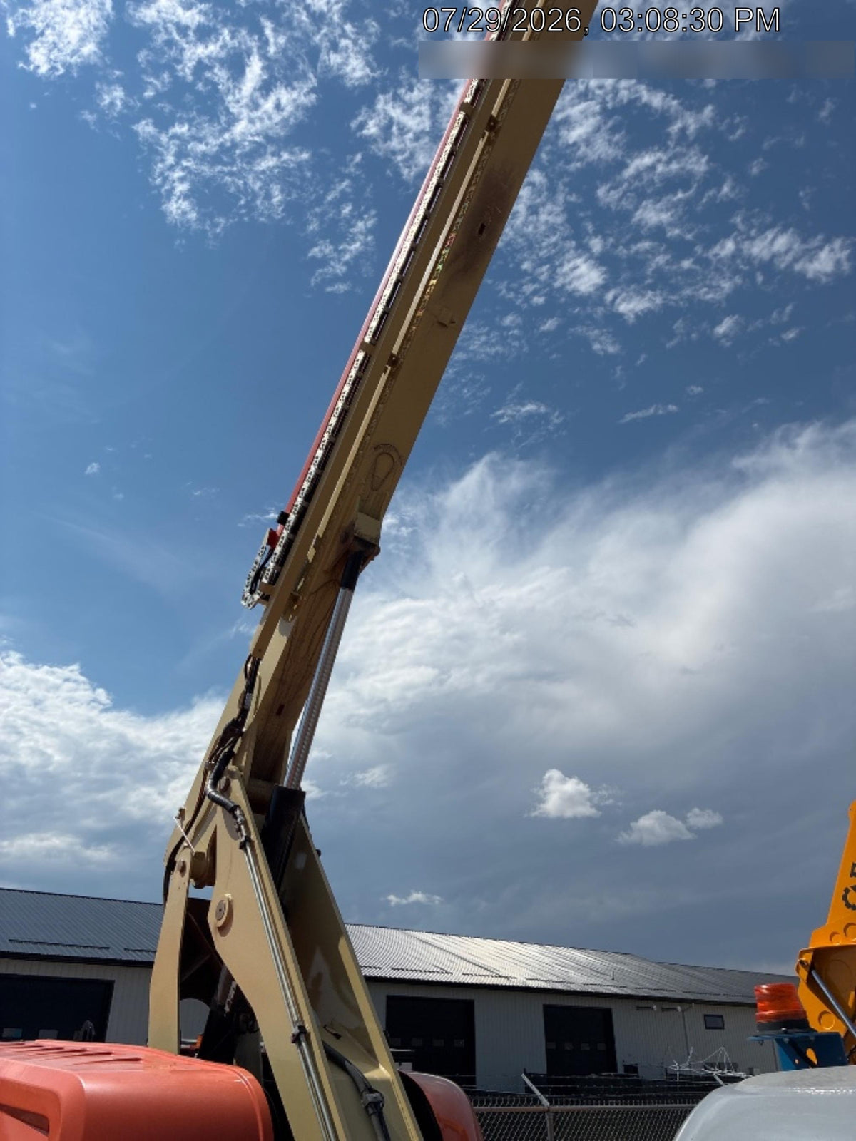 2022 JLG 660SJ