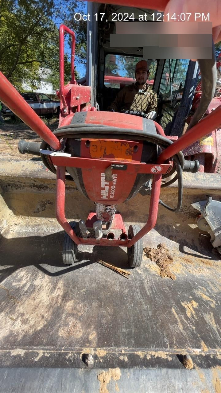 2019 HILTI TE 3000-AVR