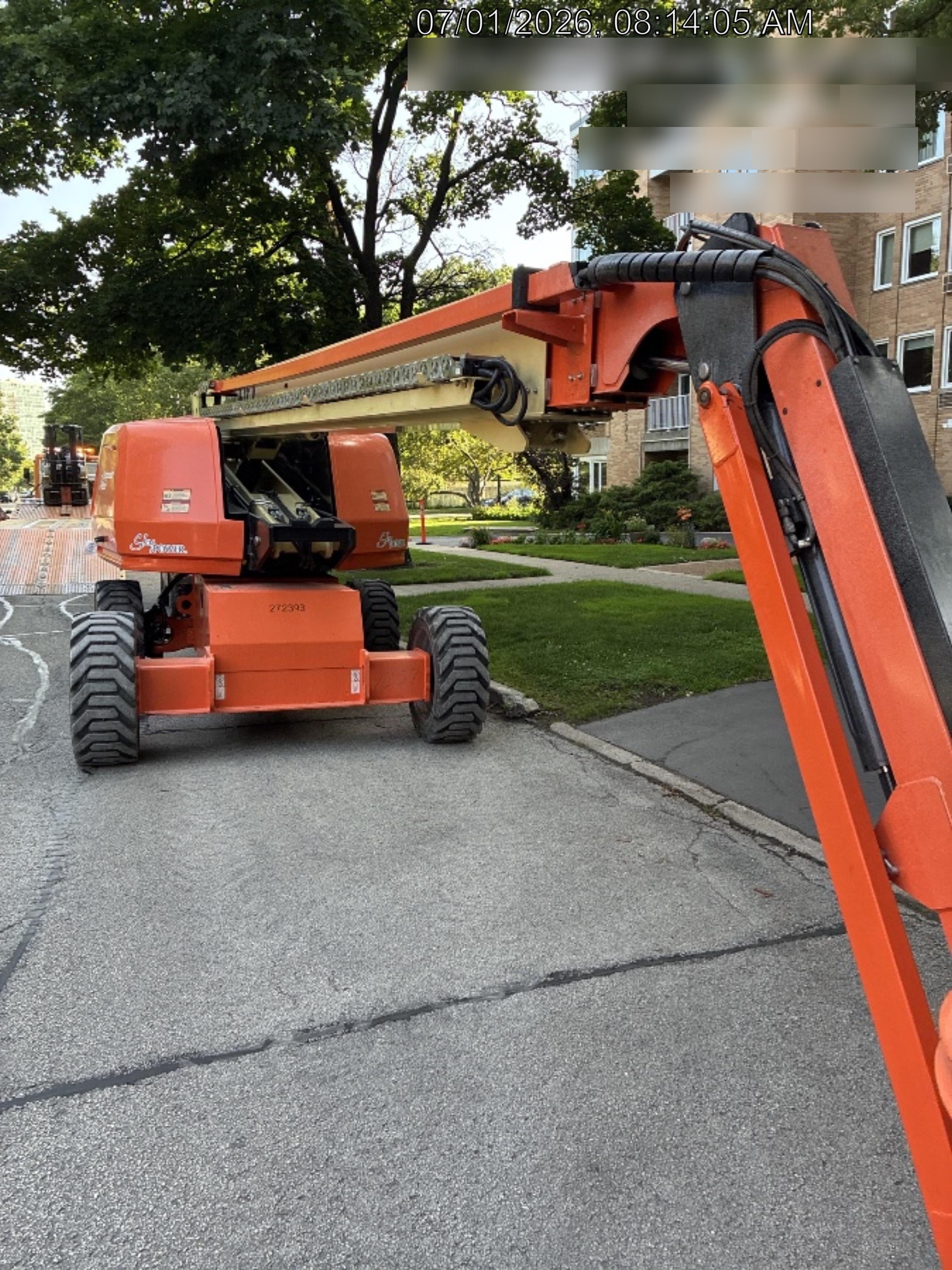 2022 JLG 660SJ