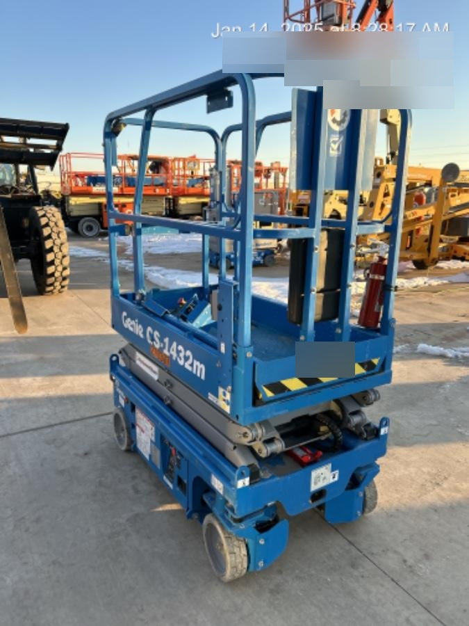 2022 GENIE GS-1432