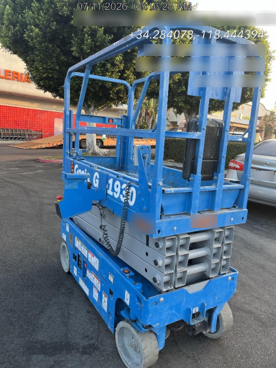 2019 Genie GS-1930 Half Height Swing Gate, 800W Inverter