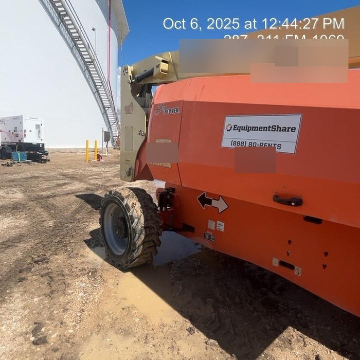 2020 JLG 800AJ