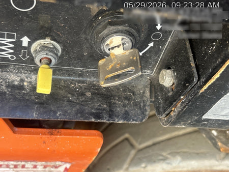 2022 JLG ES1932