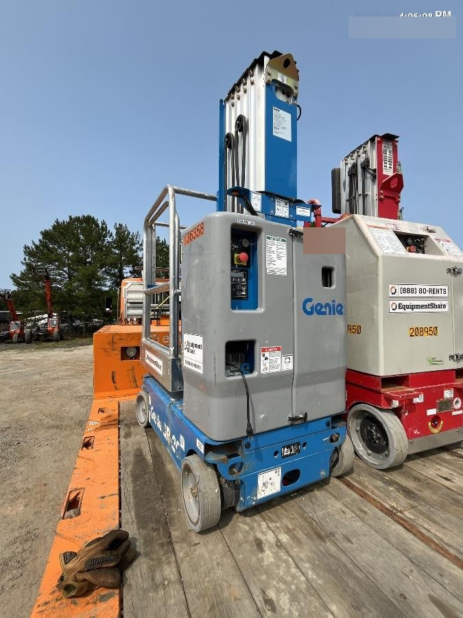 2021 GENIE GR-20