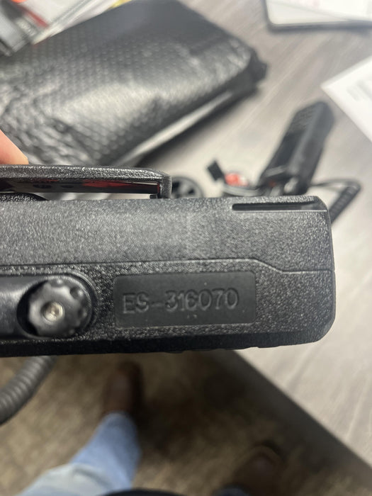 2023 MOTOROLA R7 DISPLAY