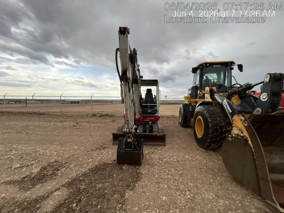 2021 TAKEUCHI TB250-2