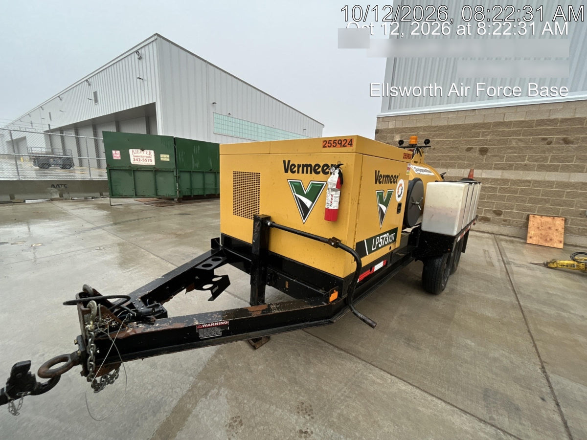 2022 VAC-TRON LP573XDT