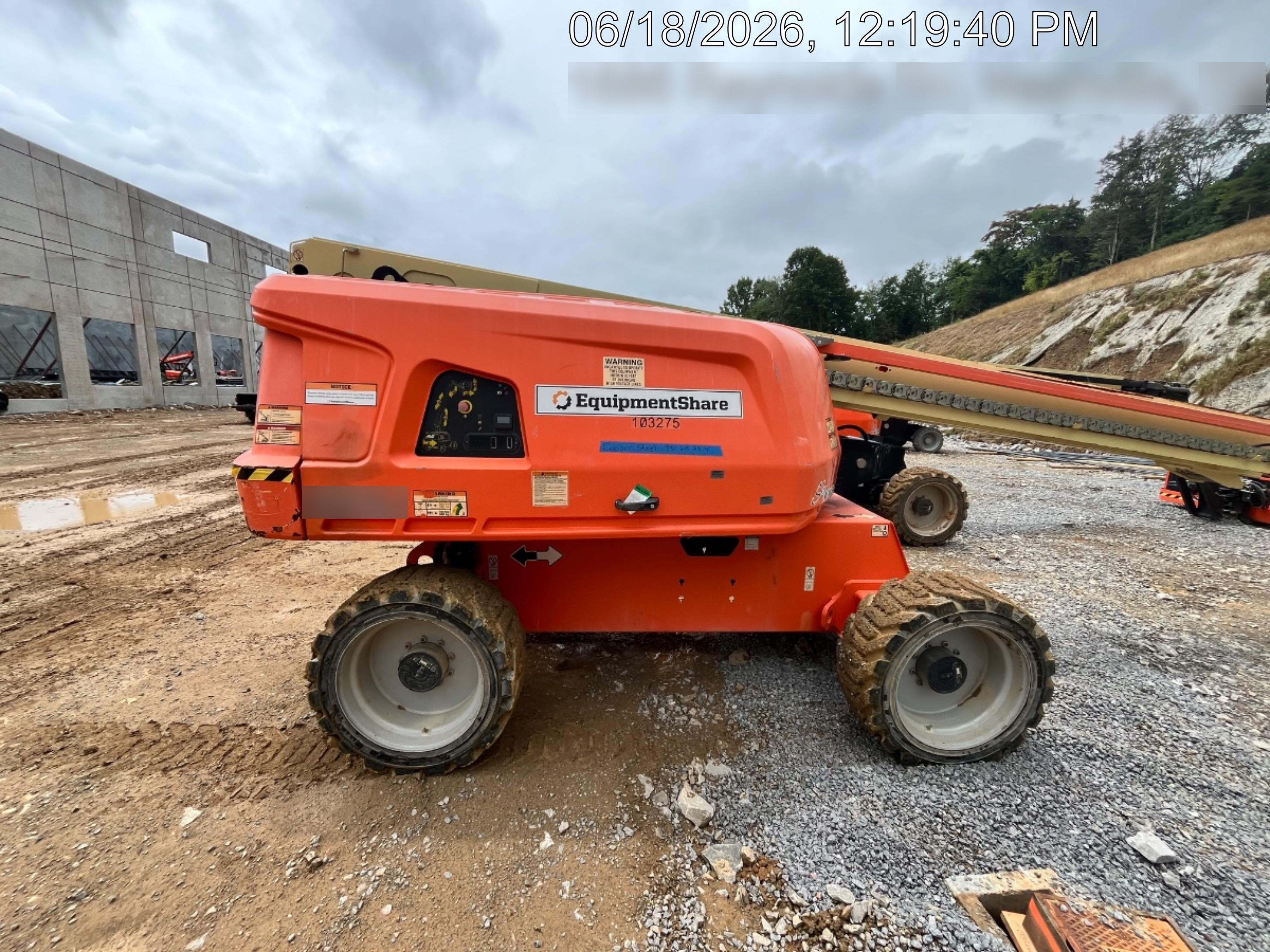 2020 JLG 660SJ