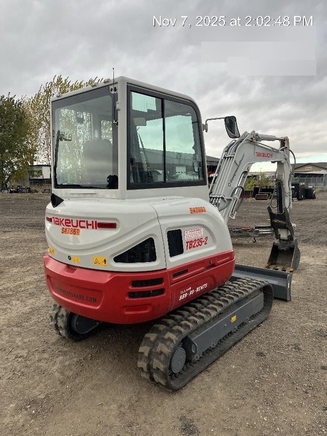2025 TAKEUCHI TB235-2CR
