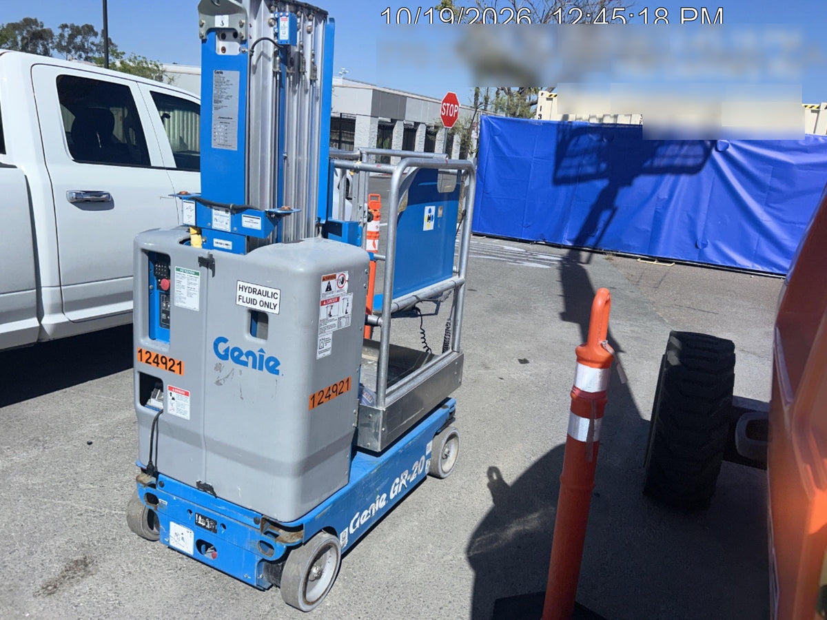2021 GENIE GR-20