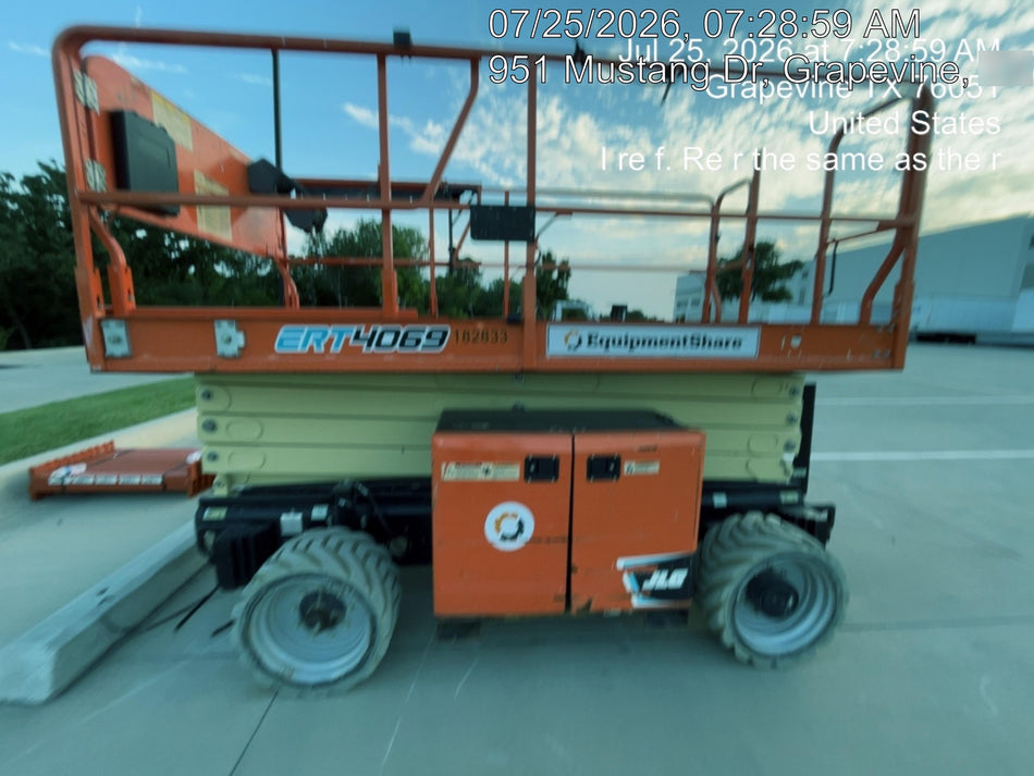 2021 JLG ERT4069
