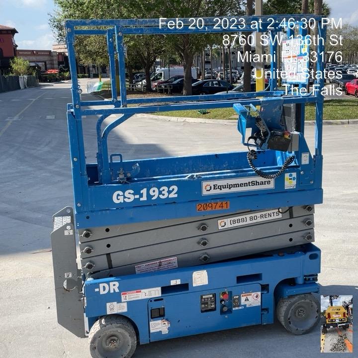 2022 GENIE GS-1932