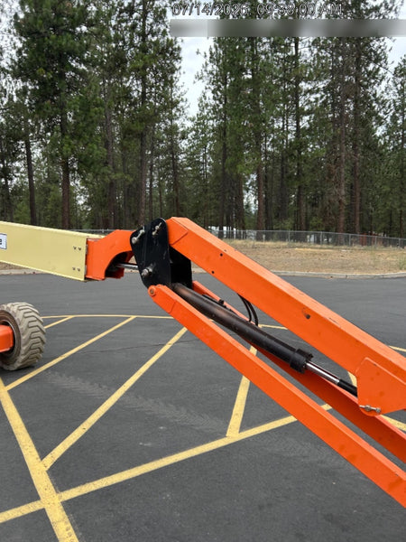 2019 JLG 460SJ