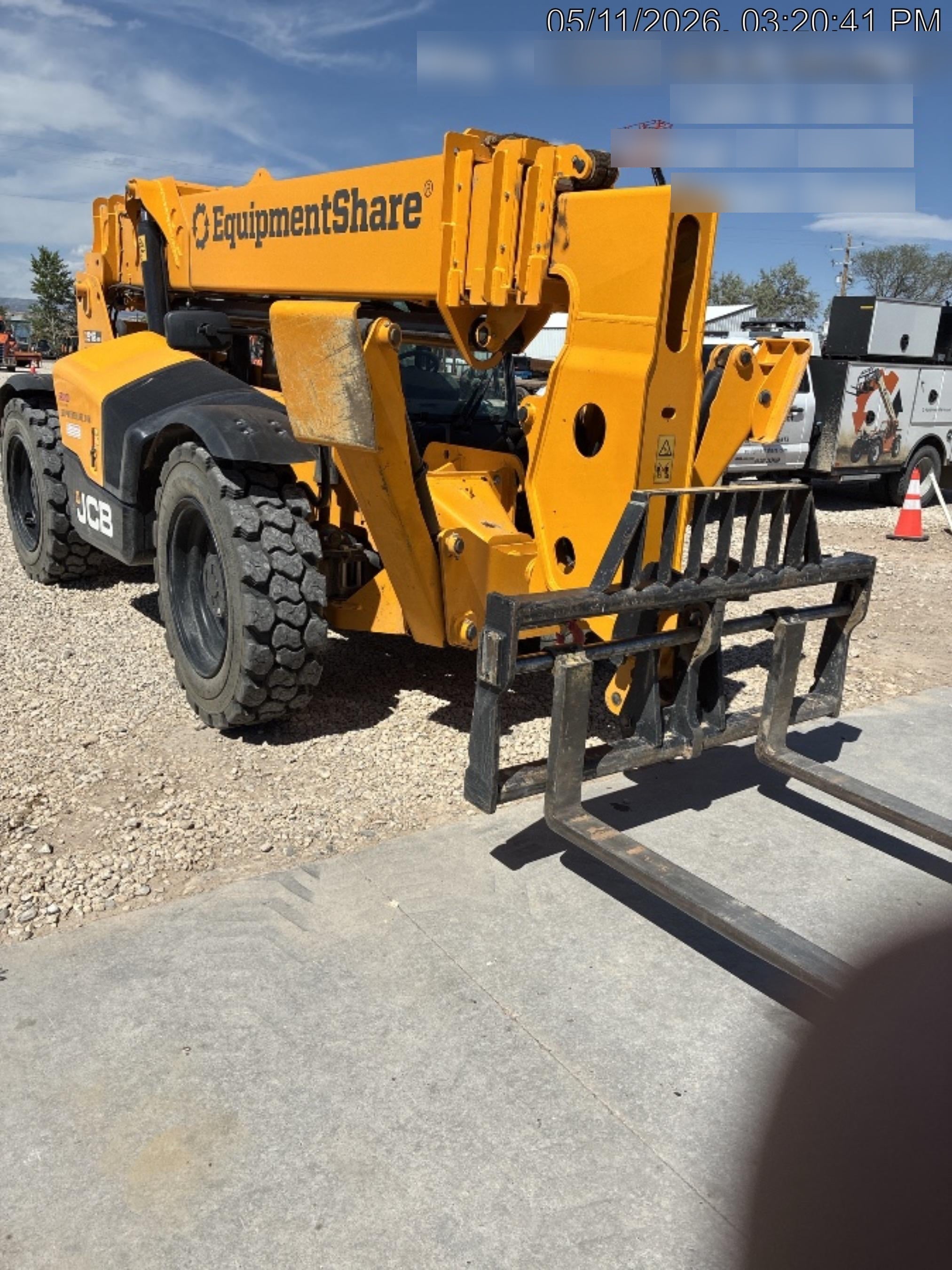 2025 JCB 512-56