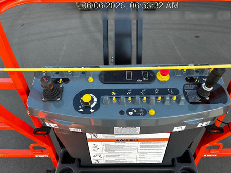 2026 JLG 800AJ