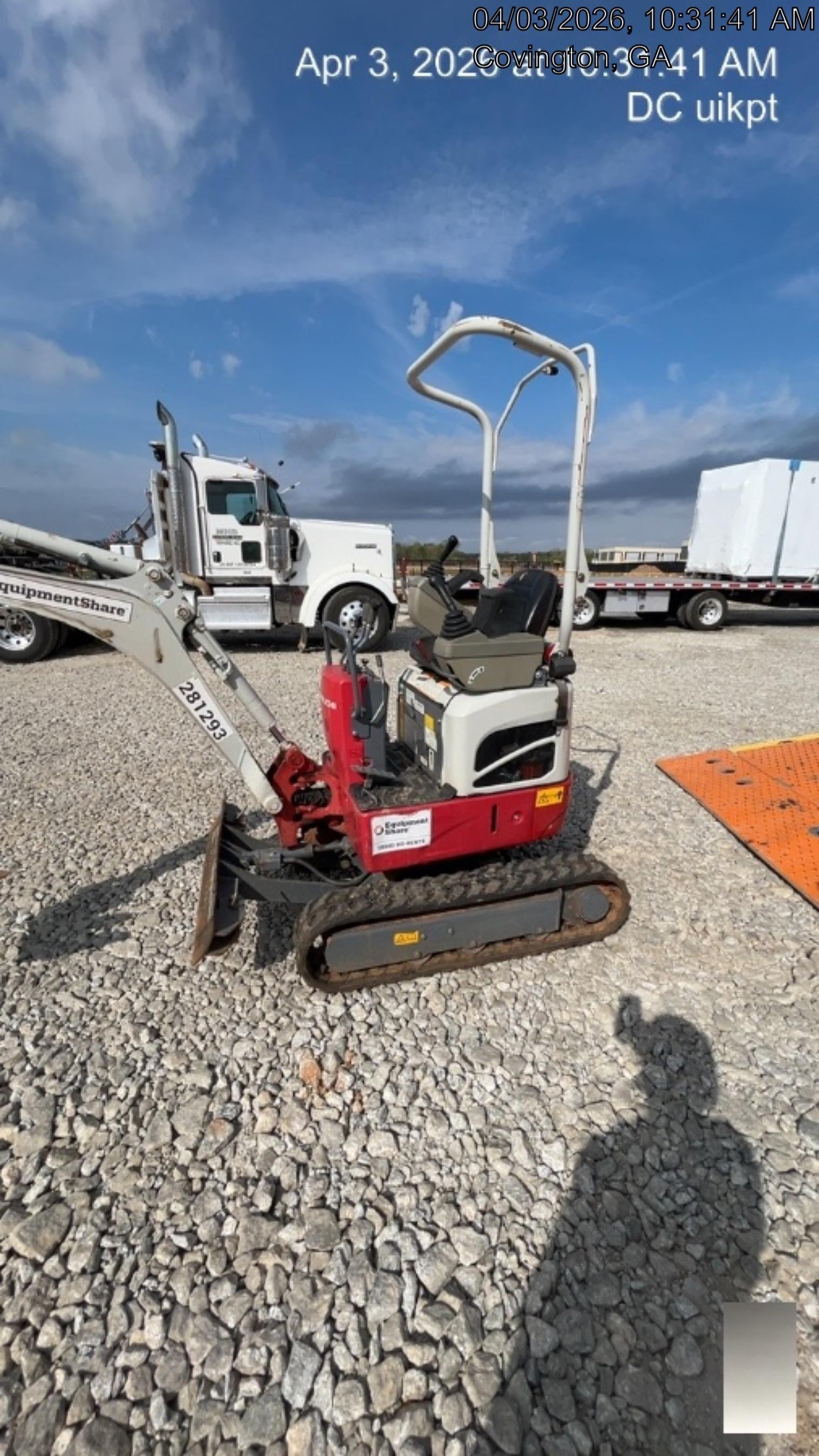 2022 TAKEUCHI TB210R