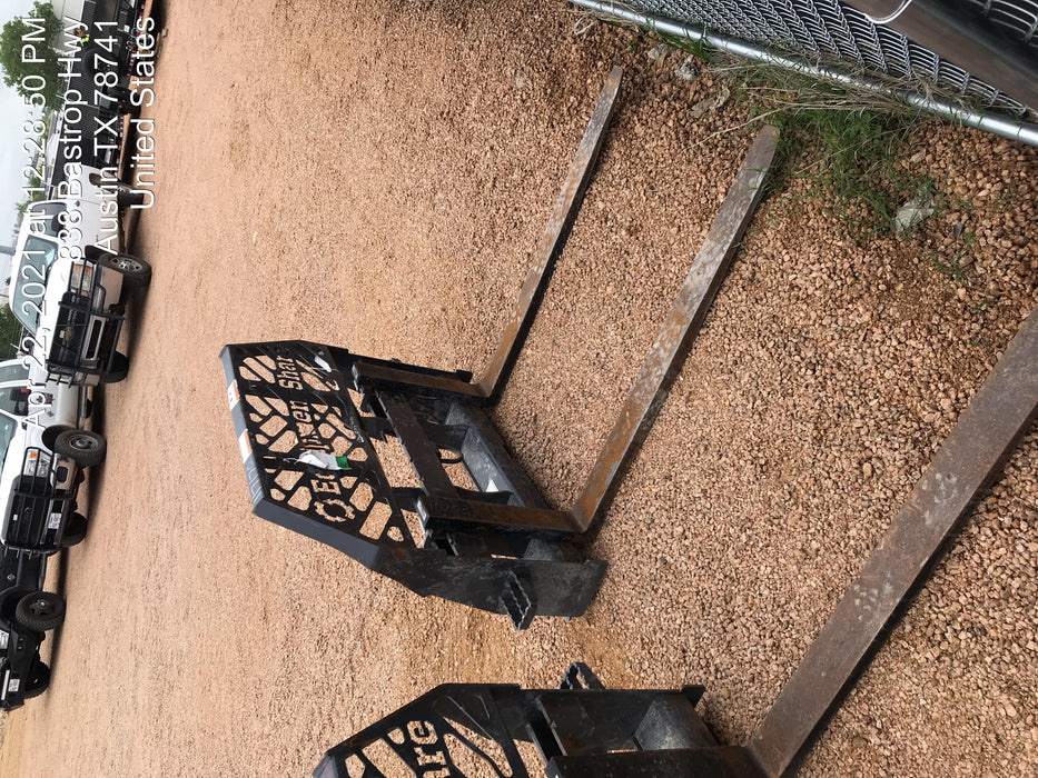 2020 PALADIN 48" Pallet Forks - Paladin