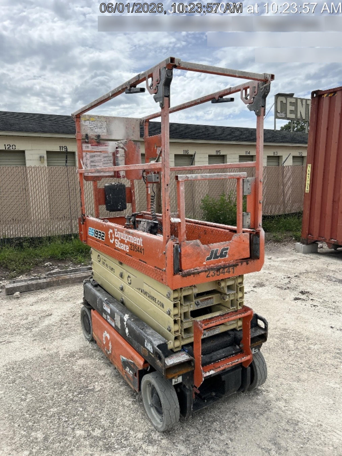 2022 JLG ES1932