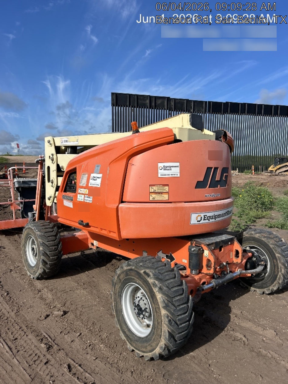 2019 JLG 450AJ