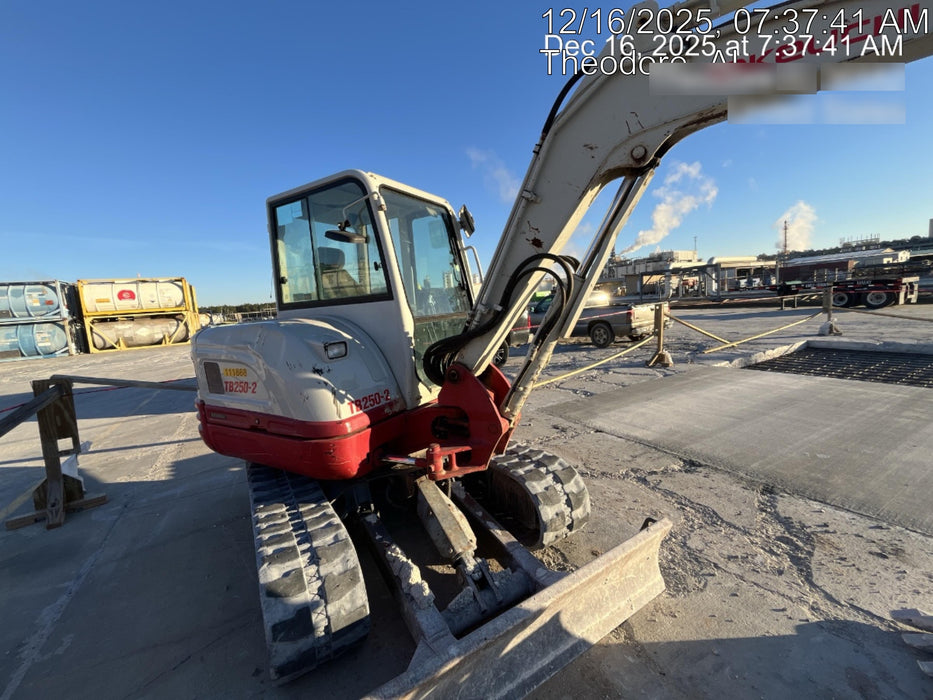 2020 Takeuchi TB250-2C Cab/Heat/Air, Rubber Tracks, Manual TAG QC