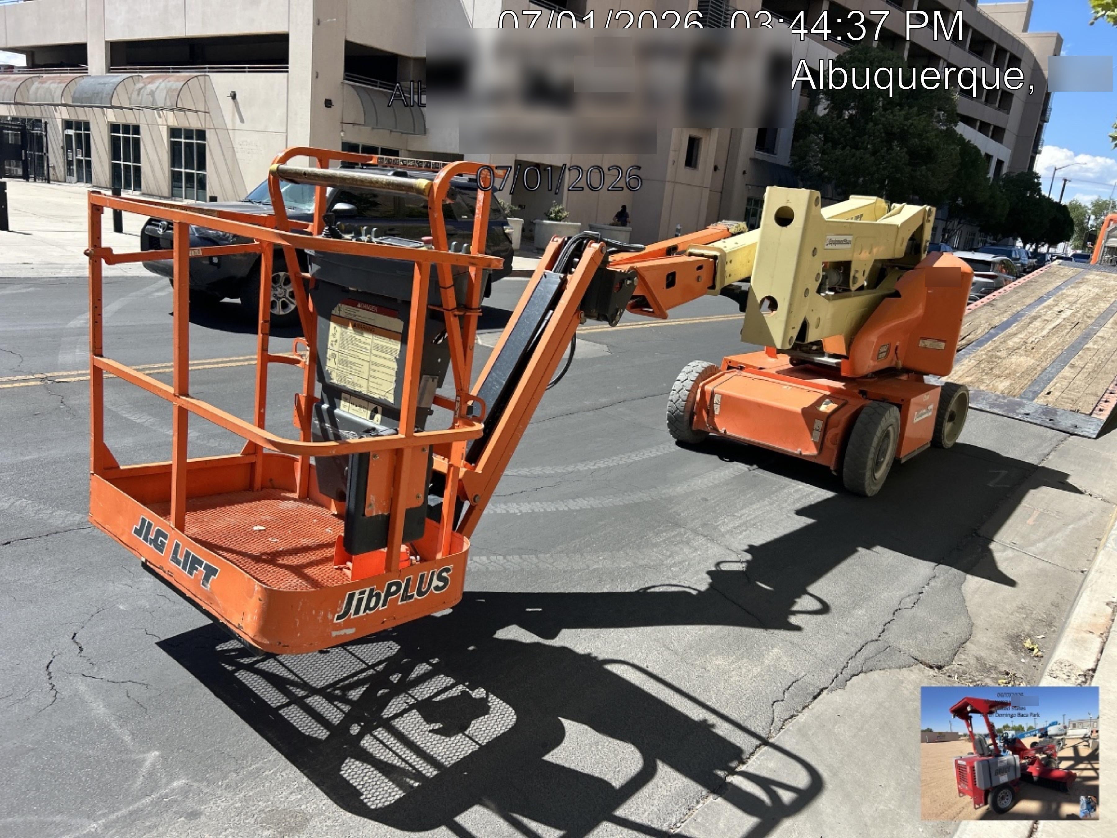 2019 JLG E400AJPN